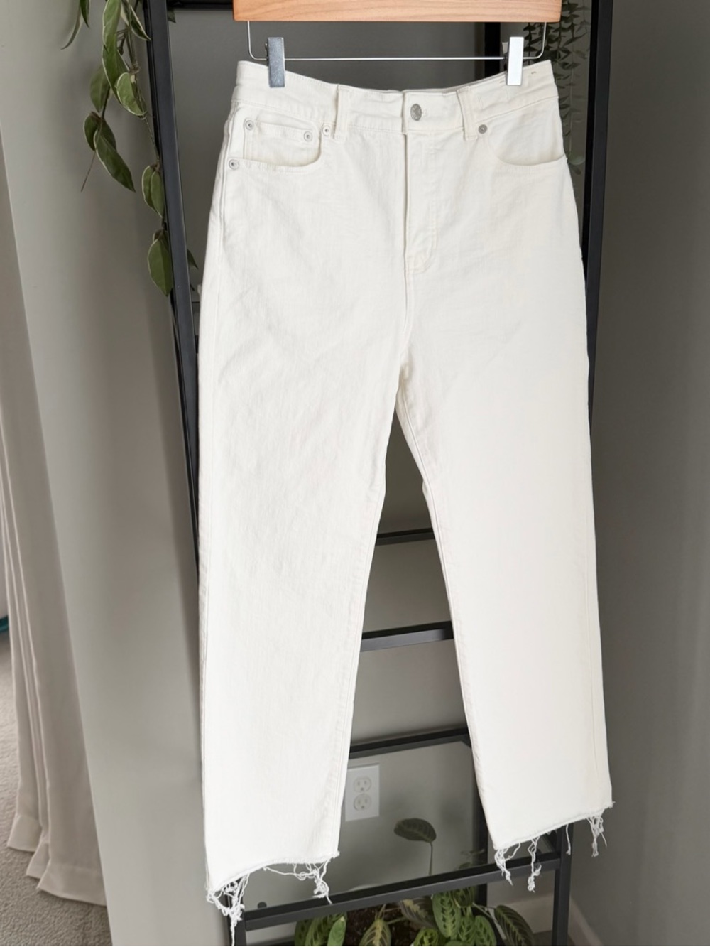 Madewell 90’s Straight Crop Jeans in Raw Hem Edition